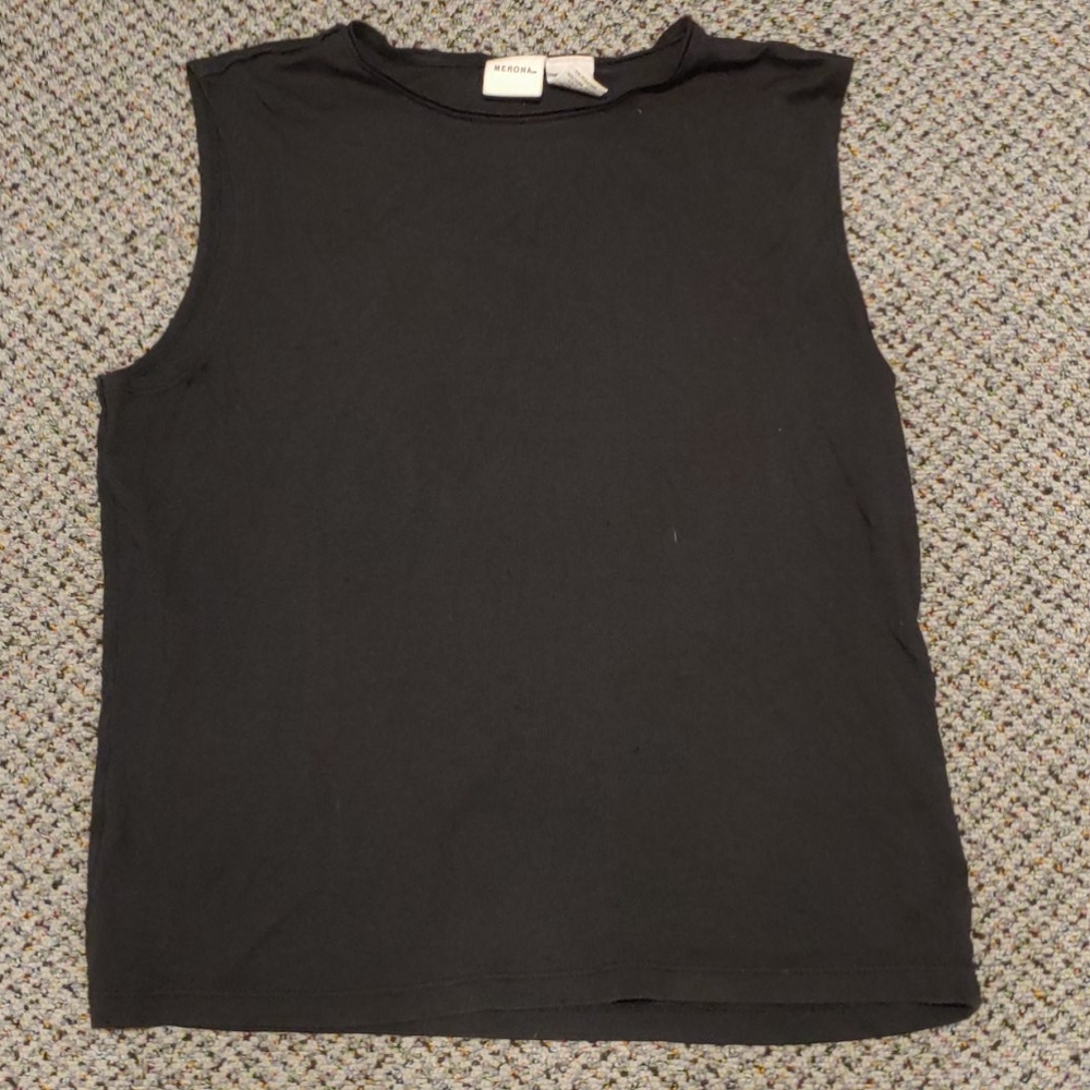 women's black tank top size medium